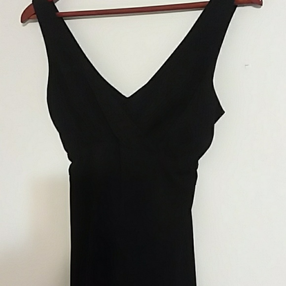 Dress - Picture 6 of 6